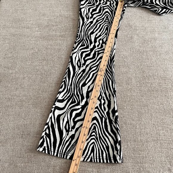 Shein Womens Zebra Print Flare Bell Bottom-Sides Zip Pants Size S‎ (4) Stretch - Picture 2 of 8